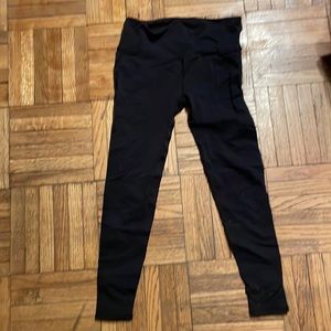 Black Lululemon leggings